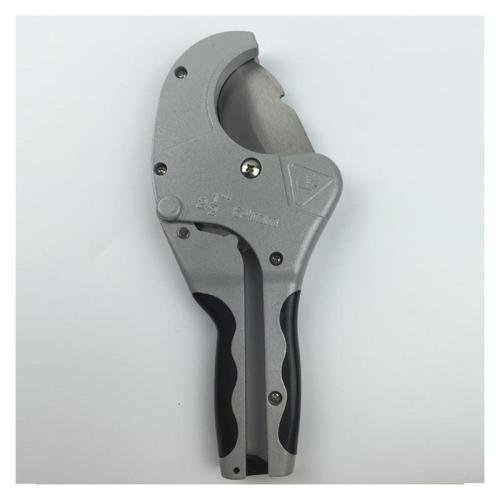 ppr管老是剪不平！有沒有什么技巧或注意事項？