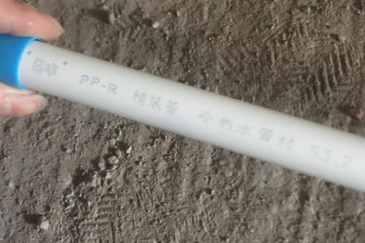 日豐管真假圖片對比，找了半天，假的也太明顯了！